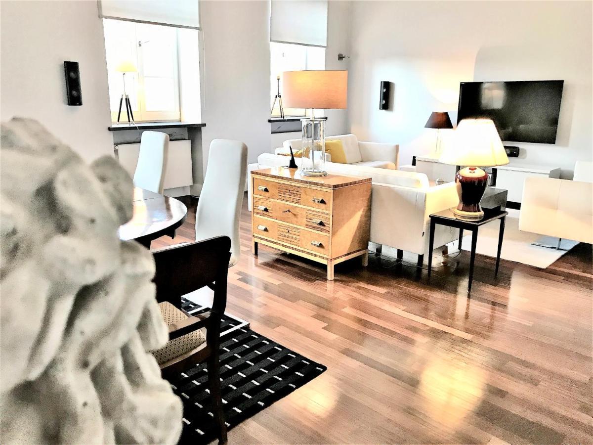 Luxury Apartments Mondrian Market Square III Varşova Dış mekan fotoğraf