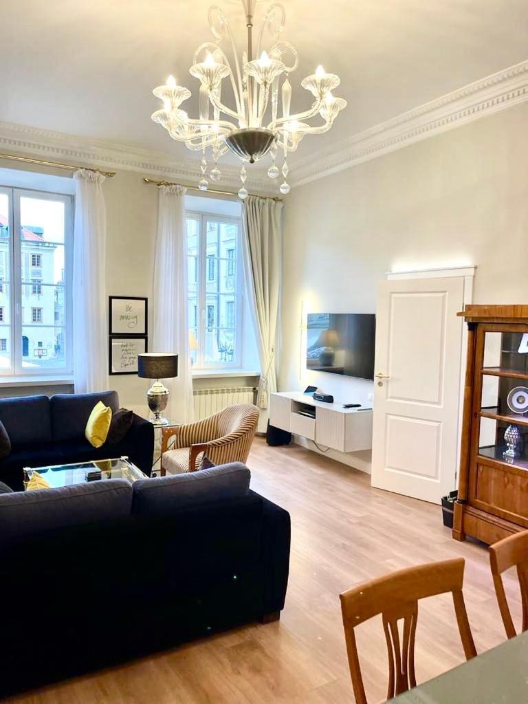 Luxury Apartments Mondrian Market Square III Varşova Oda fotoğraf