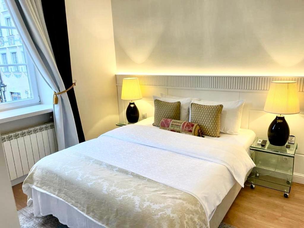 Luxury Apartments Mondrian Market Square III Varşova Oda fotoğraf