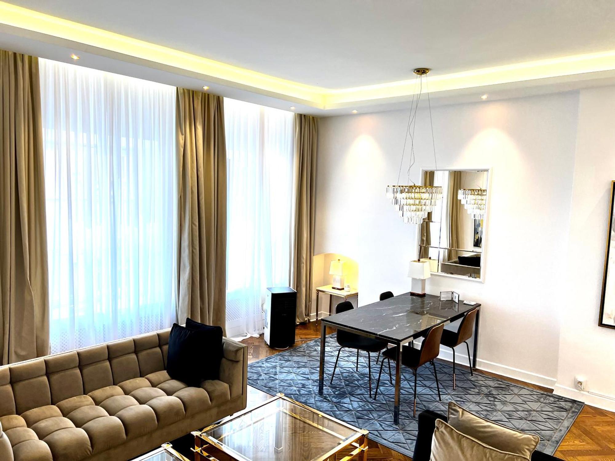 Luxury Apartments Mondrian Market Square III Varşova Oda fotoğraf