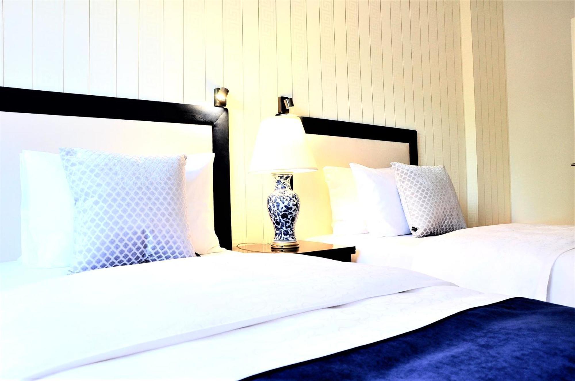 Luxury Apartments Mondrian Market Square III Varşova Oda fotoğraf